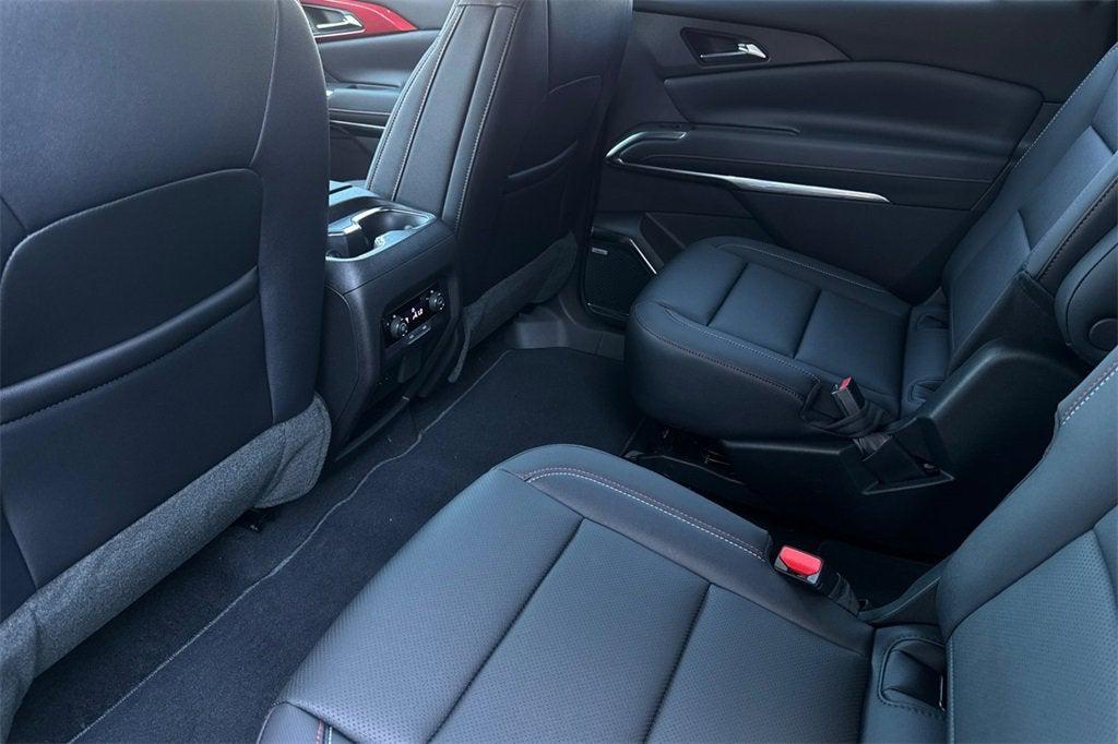 new 2026 Chevrolet Traverse car, priced at $54,822