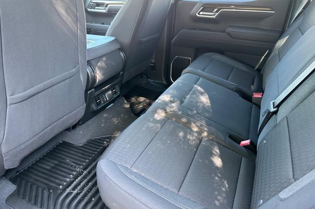 new 2025 Chevrolet Silverado 1500 car, priced at $48,587