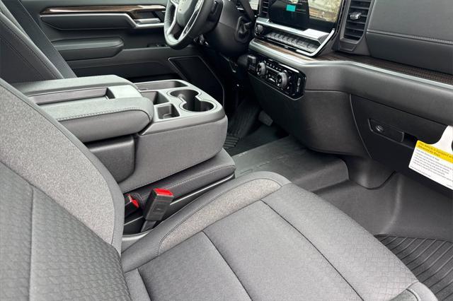 new 2025 Chevrolet Silverado 2500 car, priced at $72,640