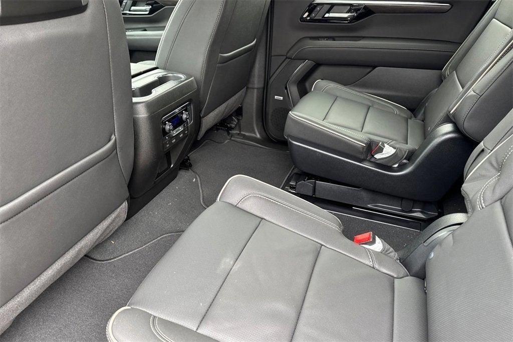 new 2025 Chevrolet Suburban car, priced at $92,055