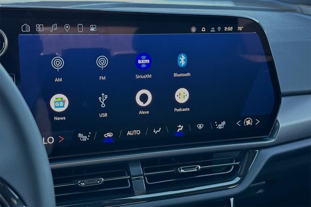 new 2025 Chevrolet Equinox EV car, priced at $40,280