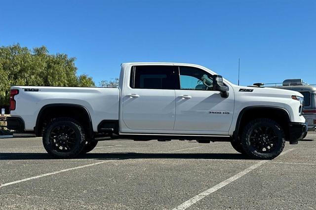 new 2025 Chevrolet Silverado 3500 car, priced at $88,290