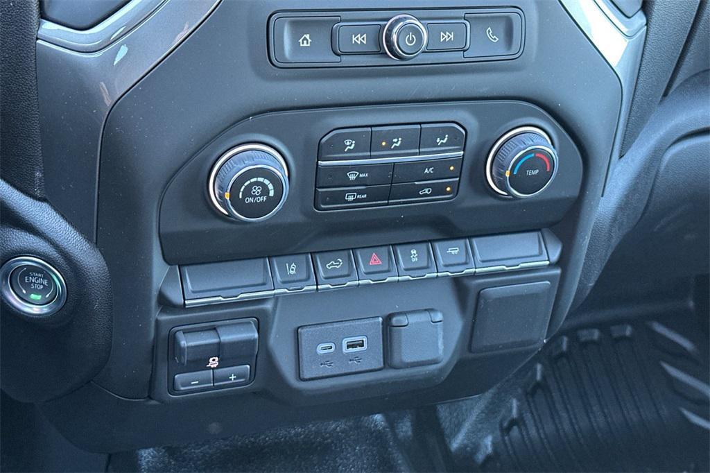 new 2025 Chevrolet Silverado 2500 car, priced at $47,290