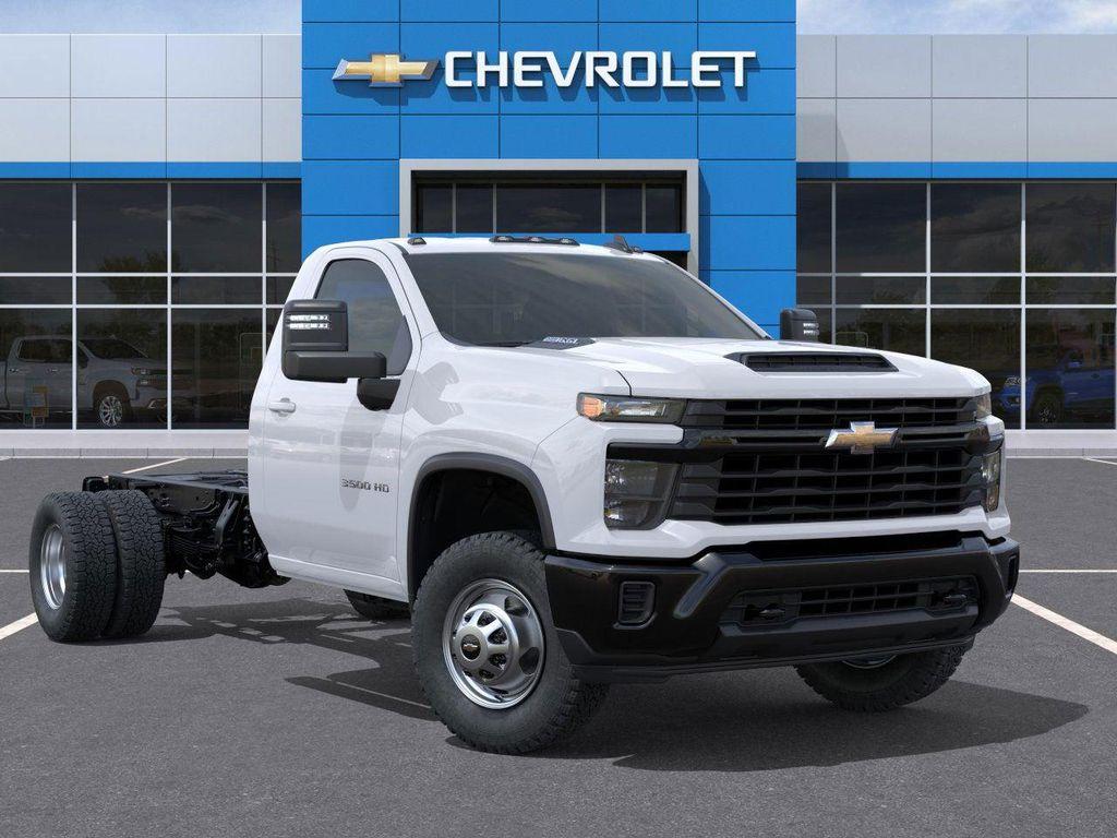 new 2025 Chevrolet Silverado 3500 car, priced at $48,698