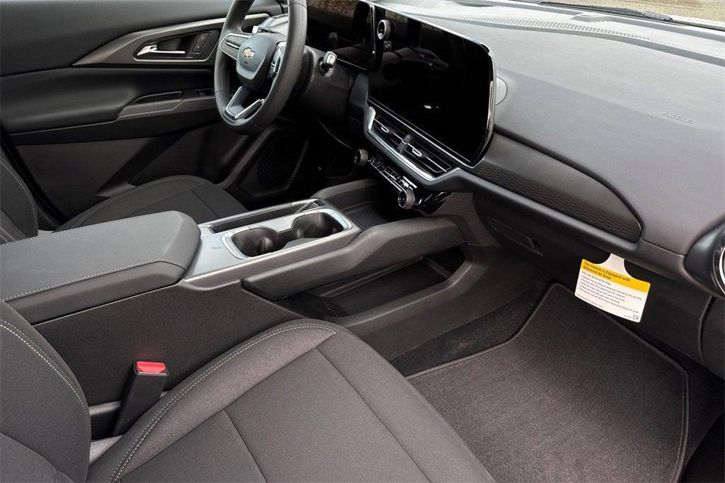 new 2026 Chevrolet Equinox EV car, priced at $33,776