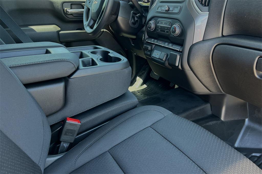 new 2024 Chevrolet Silverado 3500 car, priced at $75,279