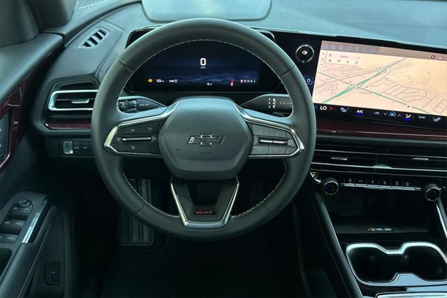 new 2025 Chevrolet Traverse car, priced at $49,013