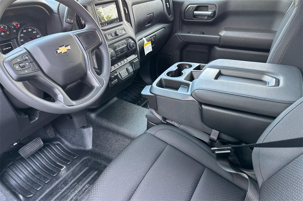 new 2025 Chevrolet Silverado 1500 car, priced at $44,183
