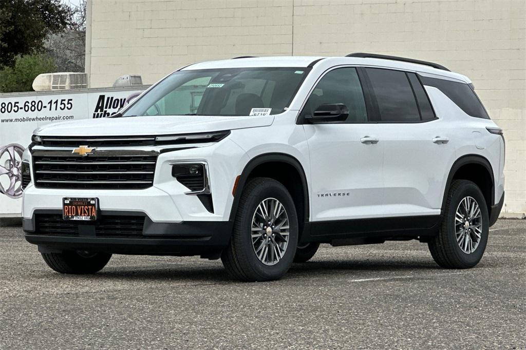 new 2025 Chevrolet Traverse car, priced at $39,995