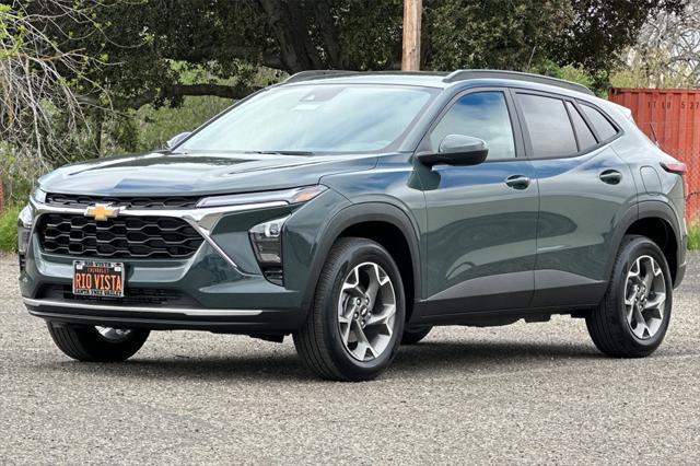 new 2025 Chevrolet Trax car, priced at $25,660