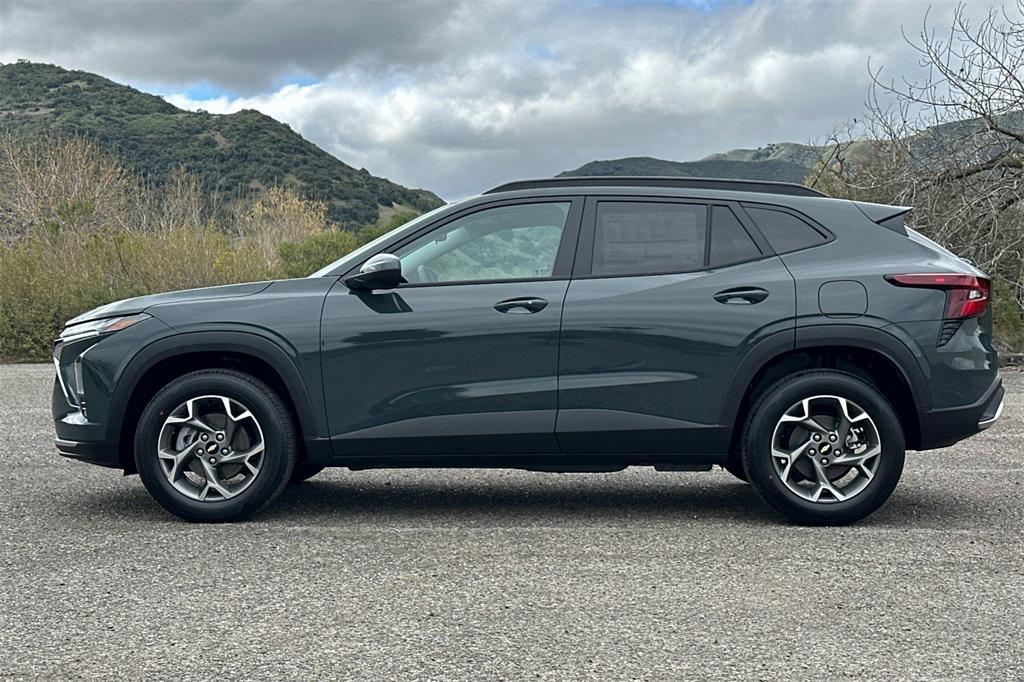 new 2025 Chevrolet Trax car, priced at $24,377