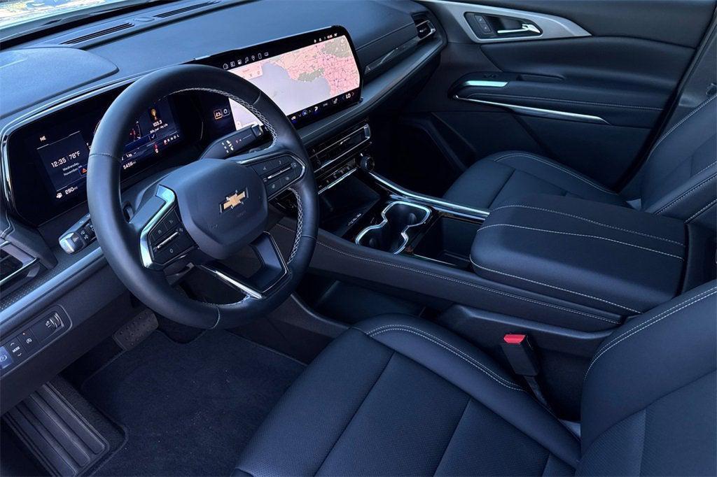 new 2025 Chevrolet Traverse car, priced at $39,995