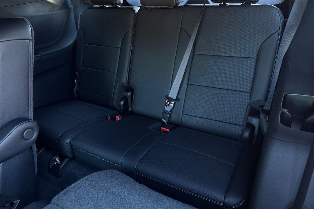 new 2025 Chevrolet Traverse car, priced at $39,995