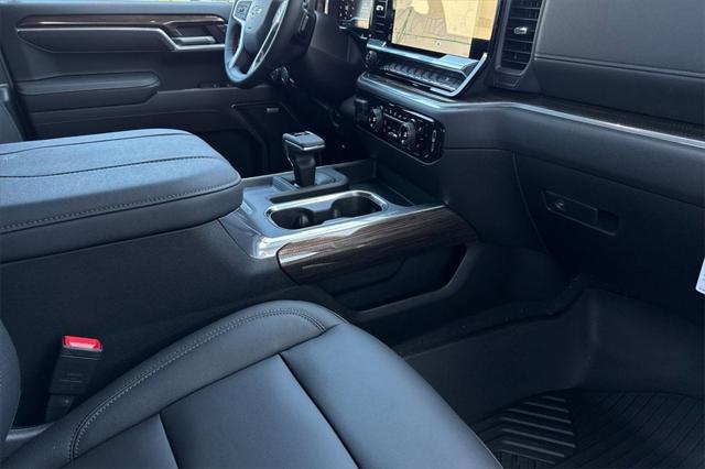 new 2025 Chevrolet Silverado 1500 car, priced at $60,962