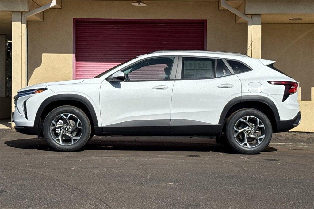 new 2025 Chevrolet Trax car, priced at $24,211