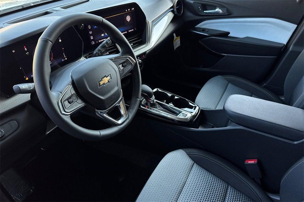 new 2025 Chevrolet Trax car, priced at $24,211