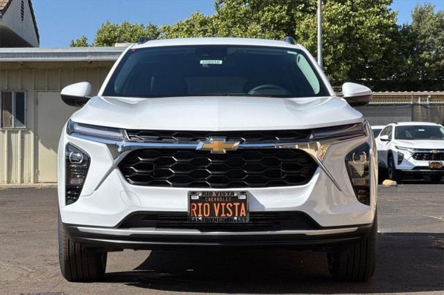 new 2025 Chevrolet Trax car, priced at $24,211