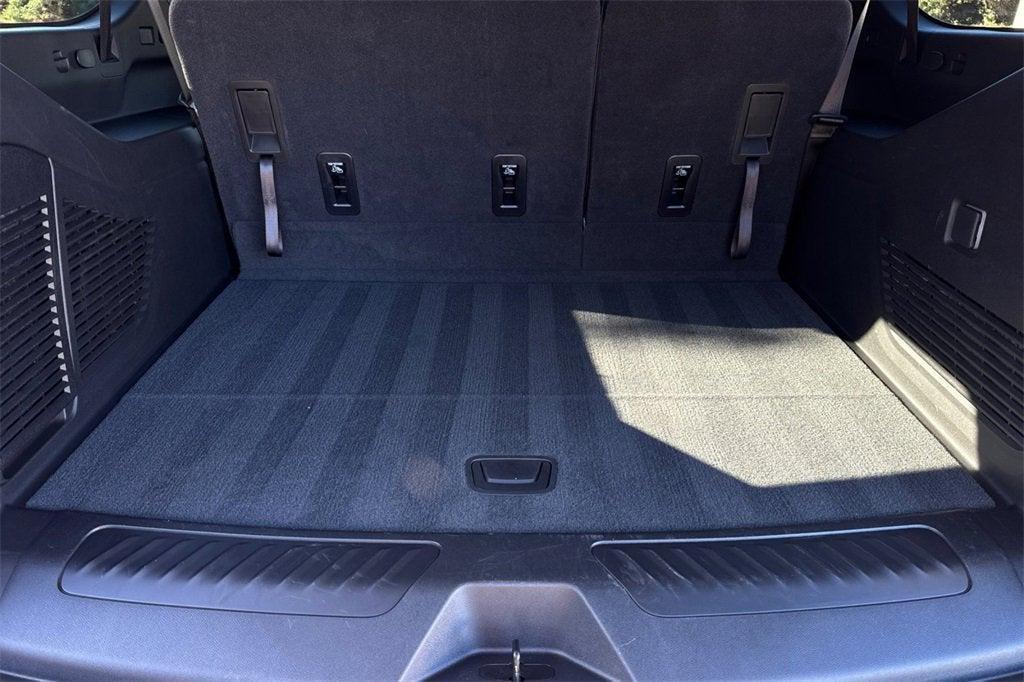 new 2025 Chevrolet Suburban car, priced at $65,989