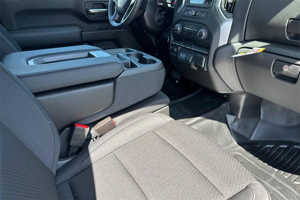 new 2025 Chevrolet Silverado 2500 car, priced at $64,212