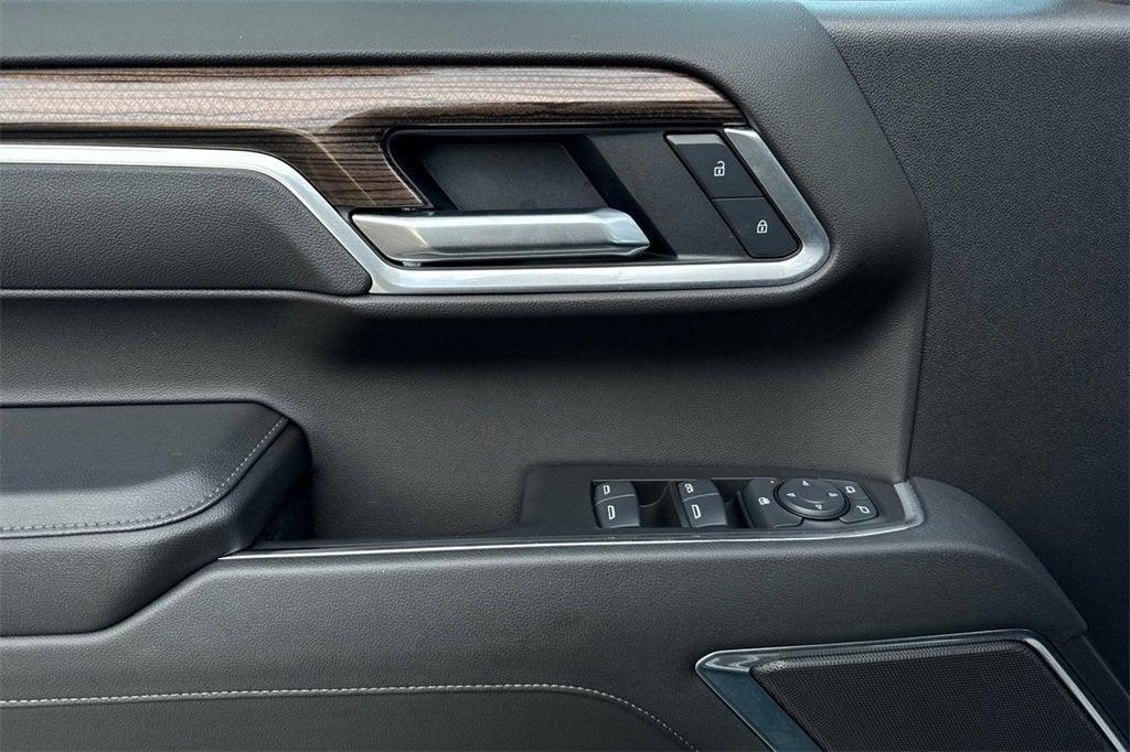 new 2025 Chevrolet Silverado 1500 car, priced at $42,876