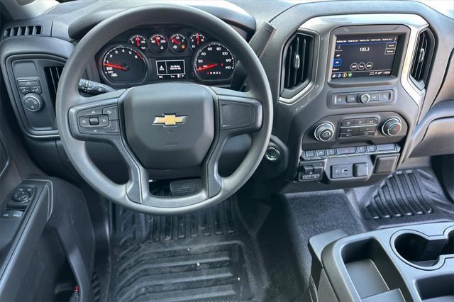 new 2025 Chevrolet Silverado 1500 car, priced at $43,095