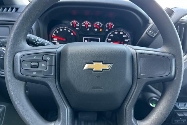new 2025 Chevrolet Silverado 1500 car, priced at $43,095