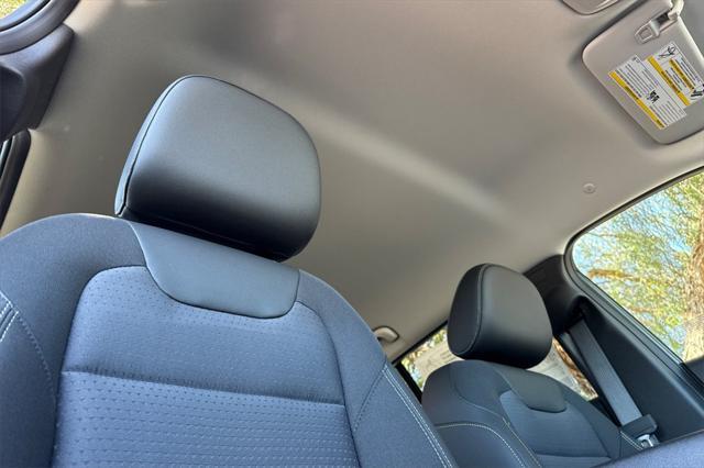 new 2025 Chevrolet Trax car, priced at $25,485