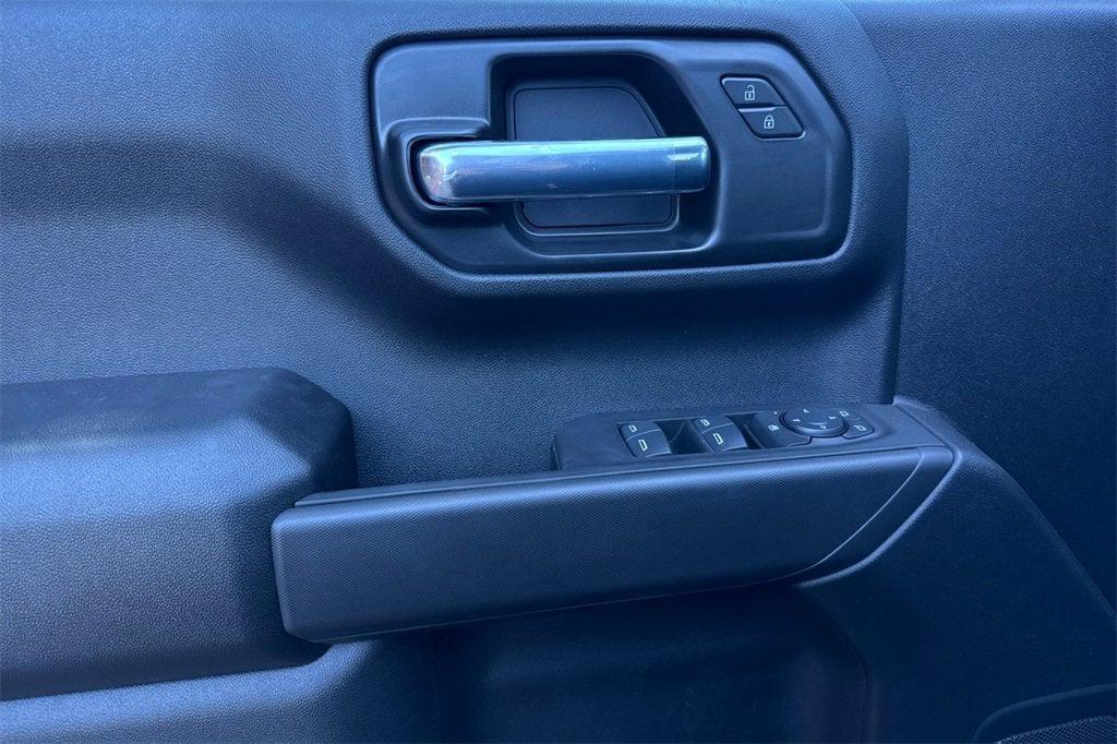 new 2025 Chevrolet Silverado 1500 car, priced at $53,077