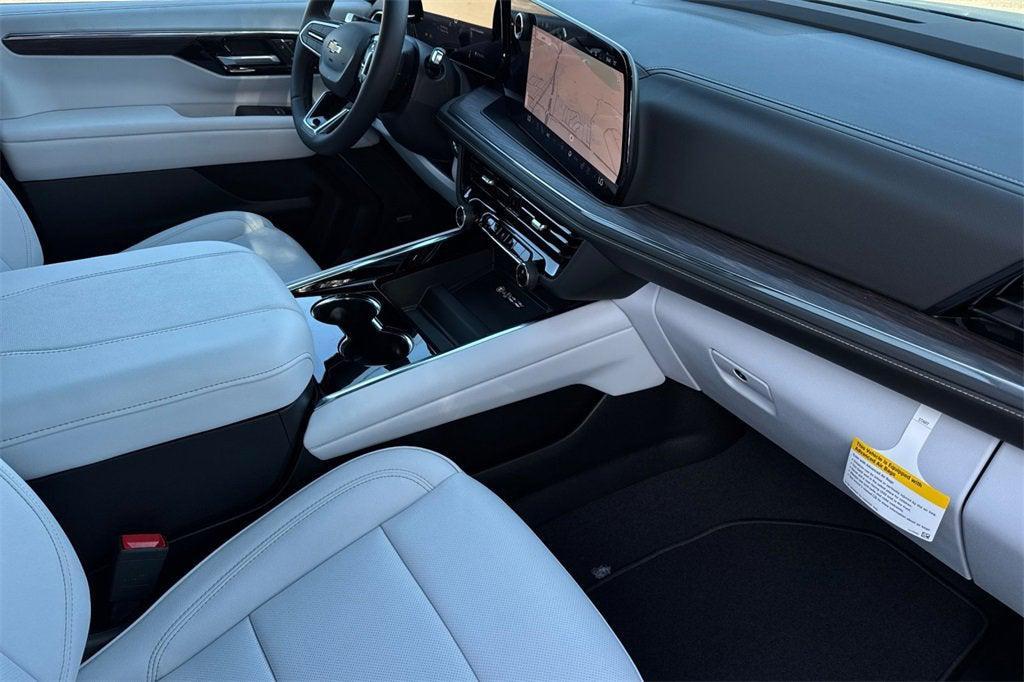 new 2025 Chevrolet Suburban car, priced at $76,691