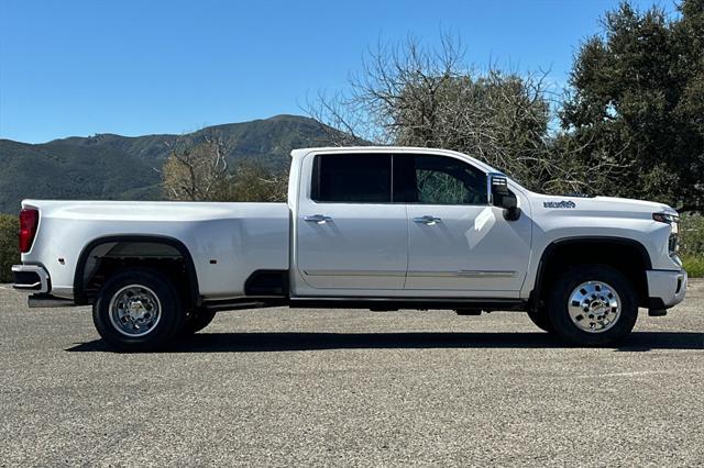 new 2025 Chevrolet Silverado 3500 car, priced at $93,660