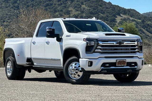 new 2025 Chevrolet Silverado 3500 car, priced at $93,660