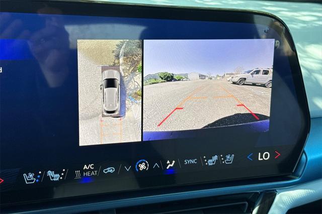 new 2025 Chevrolet Equinox EV car, priced at $46,690