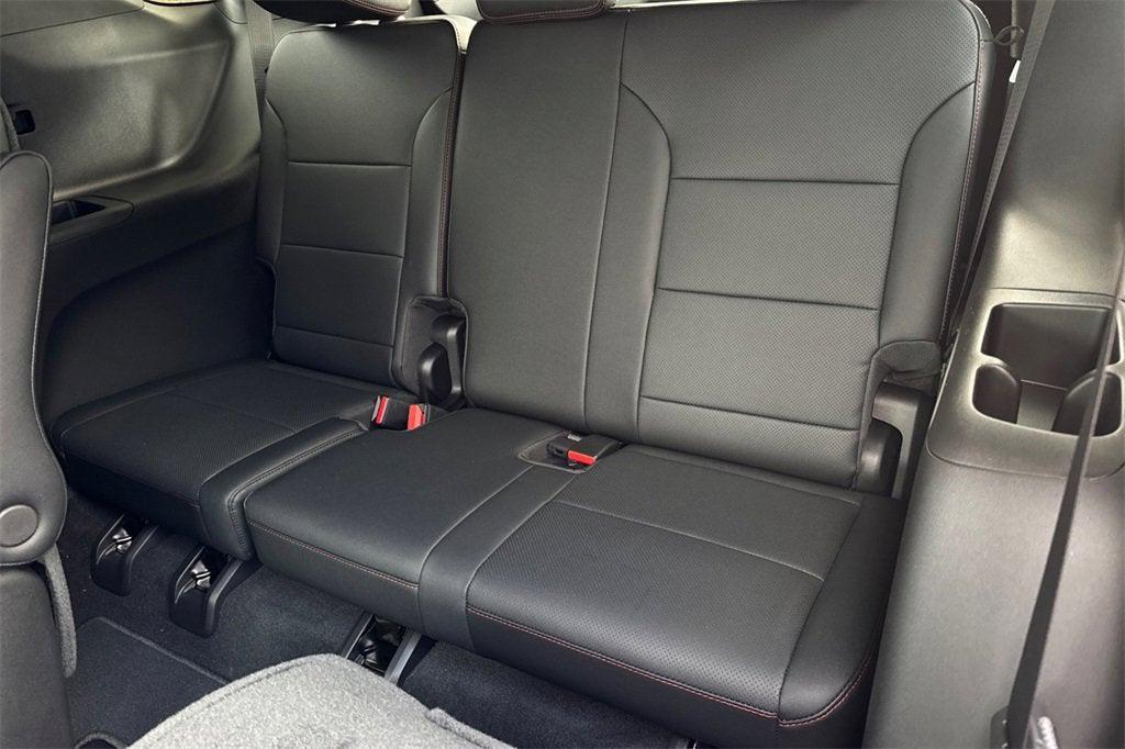 new 2026 Chevrolet Traverse car, priced at $61,544