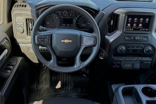 new 2025 Chevrolet Silverado 2500 car, priced at $49,728