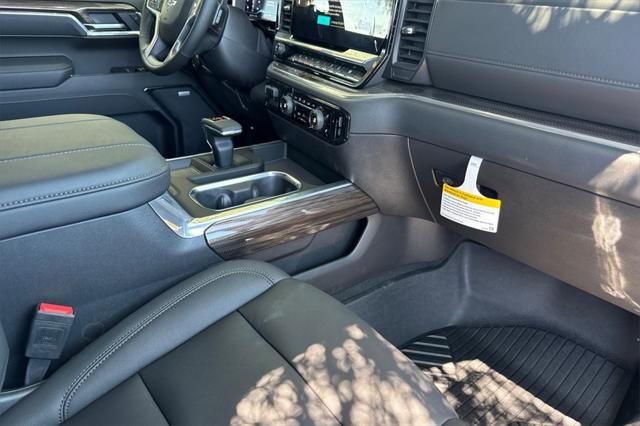 new 2025 Chevrolet Silverado 1500 car, priced at $71,185