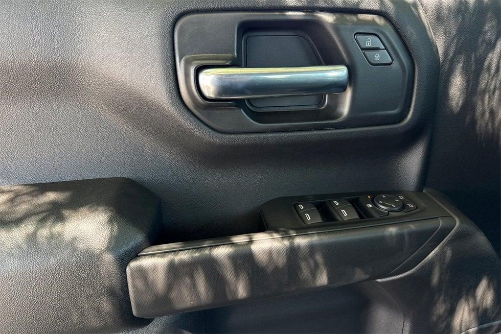 new 2025 Chevrolet Silverado 1500 car, priced at $52,585