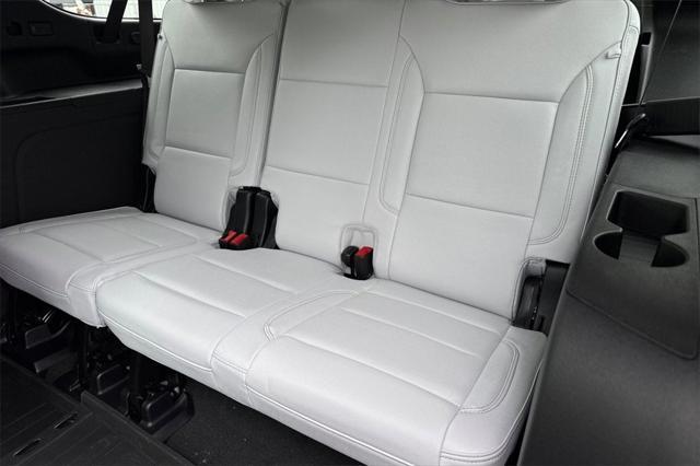 new 2025 Chevrolet Suburban car, priced at $93,213