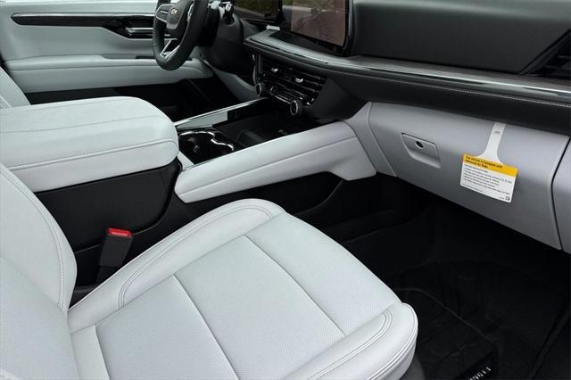 new 2025 Chevrolet Suburban car, priced at $93,213