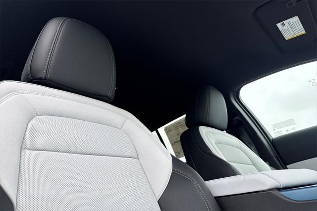 new 2025 Chevrolet Equinox EV car, priced at $46,690
