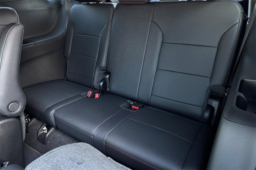 new 2026 Chevrolet Traverse car, priced at $55,166