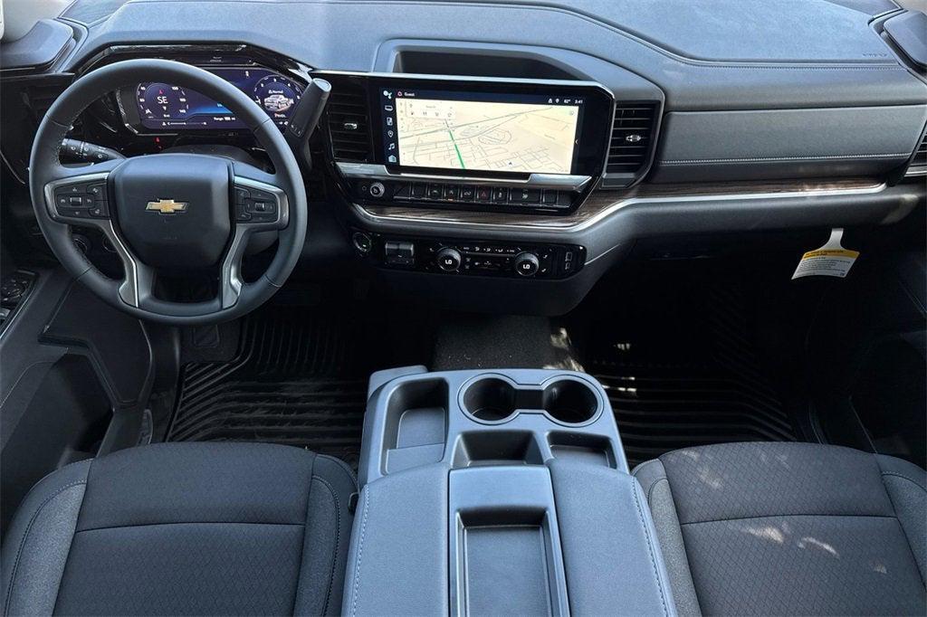 new 2025 Chevrolet Silverado 1500 car, priced at $48,676