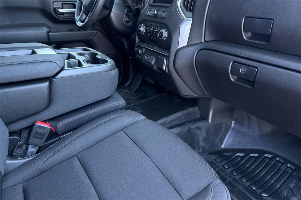 new 2025 Chevrolet Silverado 2500 car, priced at $61,278