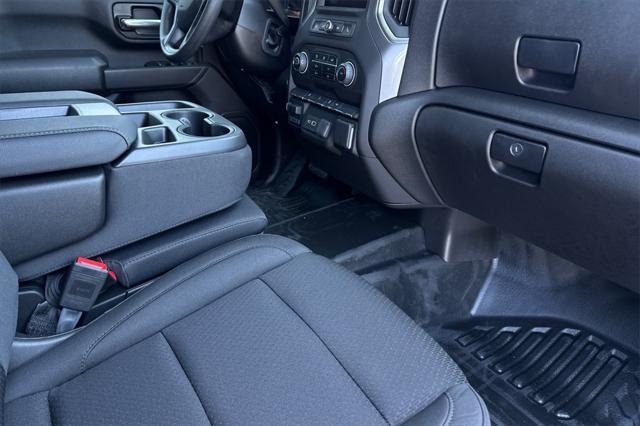 new 2025 Chevrolet Silverado 2500 car, priced at $61,028