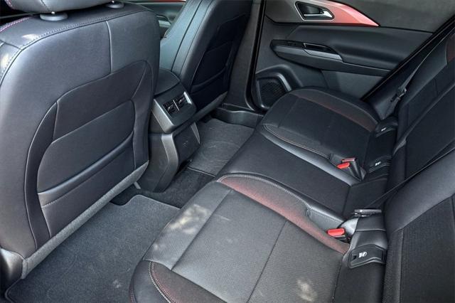 new 2025 Chevrolet Equinox EV car, priced at $40,561