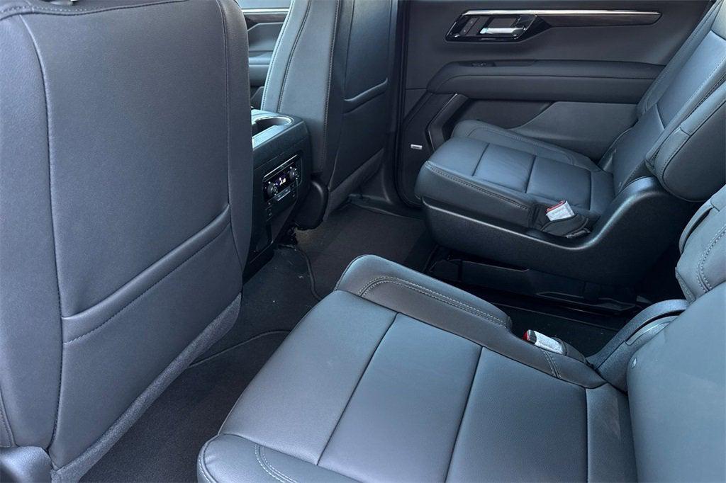 new 2025 Chevrolet Tahoe car, priced at $73,776