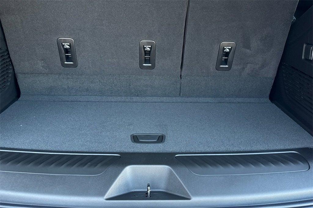 new 2025 Chevrolet Tahoe car, priced at $73,776