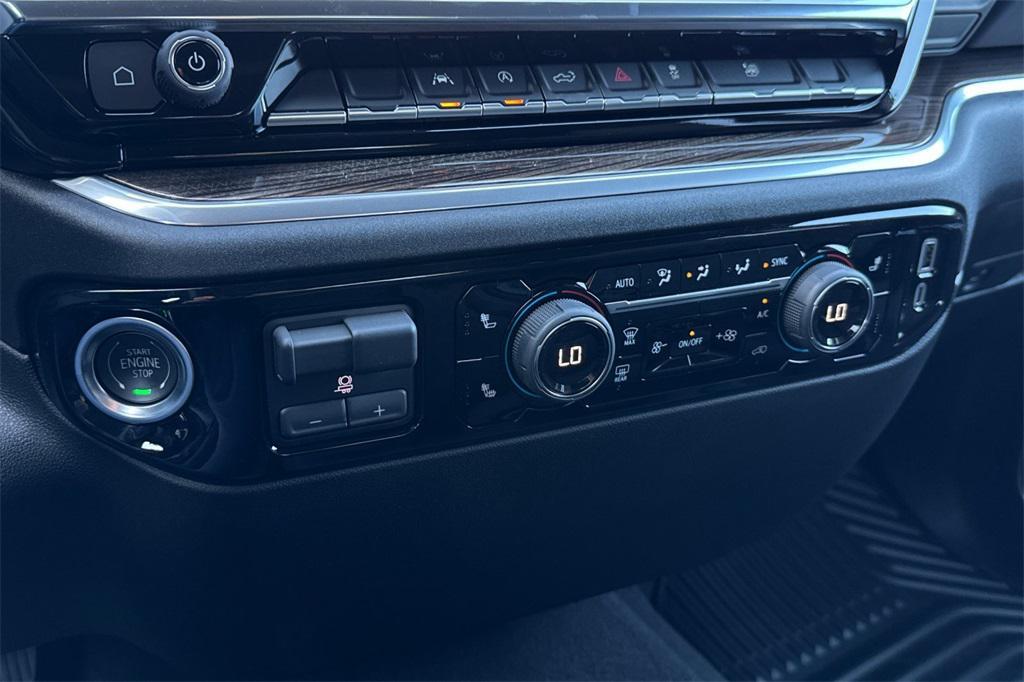new 2025 Chevrolet Silverado 1500 car, priced at $48,321