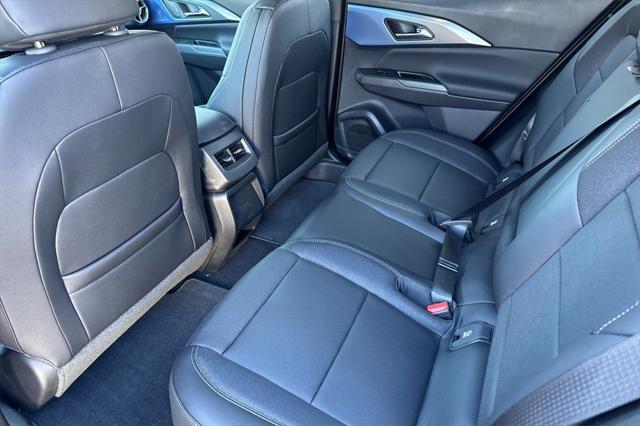 new 2025 Chevrolet Equinox EV car, priced at $39,414