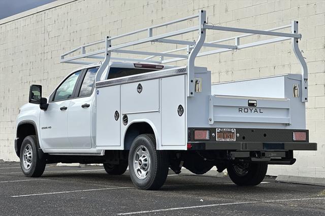 new 2024 Chevrolet Silverado 2500 car, priced at $49,128