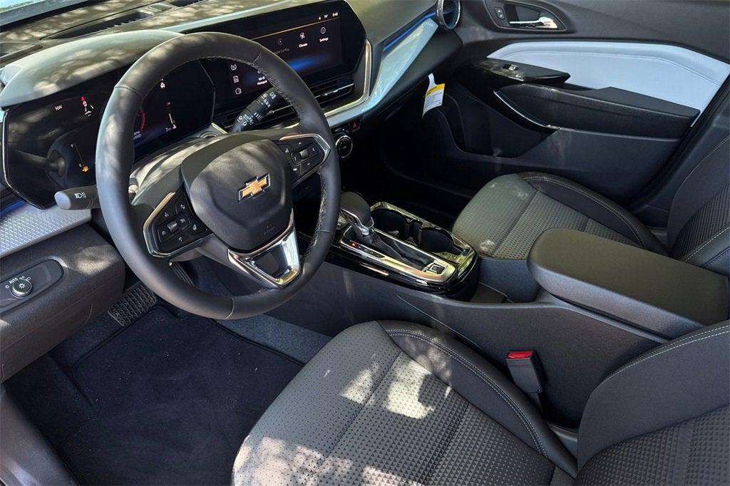 new 2025 Chevrolet Trax car, priced at $24,211